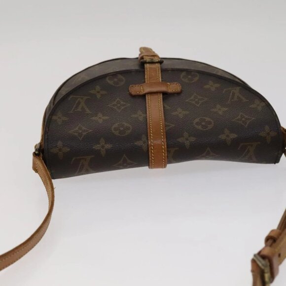 LOUIS VUITTON Monogram Chantilly MM Shoulder Bag - Picture 4 of 15